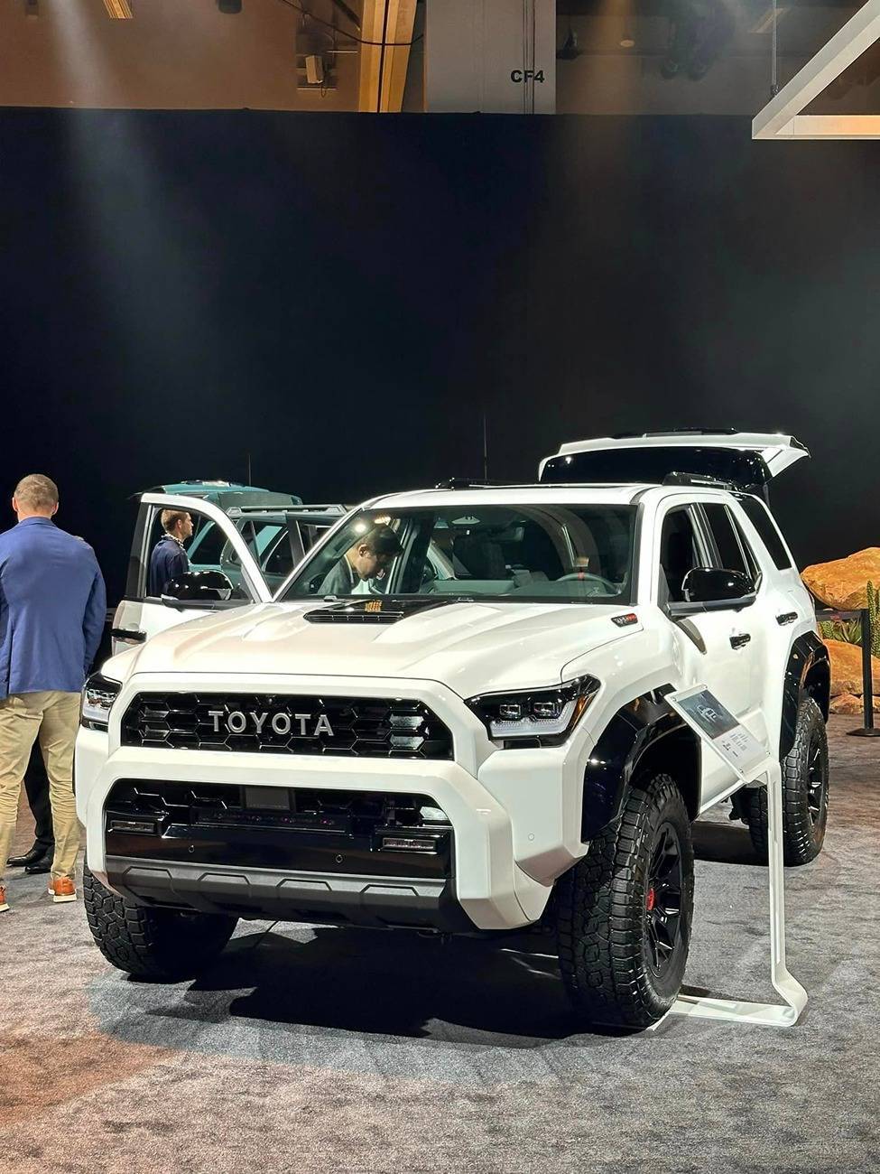 2025 Toyota 4runner First Photos: 2025 4Runner TRD Off-Road, TRD Sport, and Platinum Trims 🤩 2025-4runner-trd-pro-white-1-