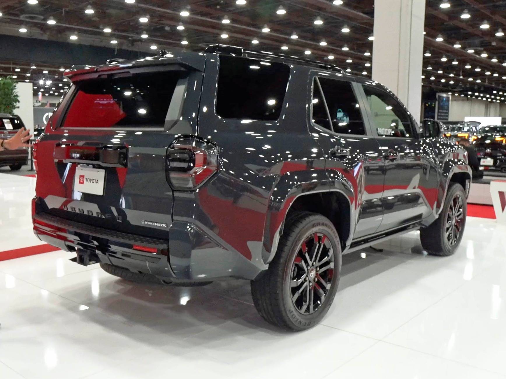 2025 Toyota 4runner 2025 4Runner Platinum (Underground) Review from Detroit Auto Show erground-platinum-color-2025-4runner-6th-gen-5-