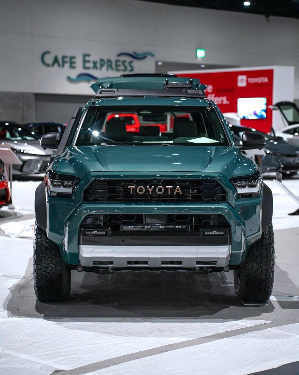 2025 Toyota 4runner Everest Trailhunter 4Runner 6th gen at San Diego Auto Show Everest Trailhunter 4Runner 6th gen at San Diego Auto Show 3