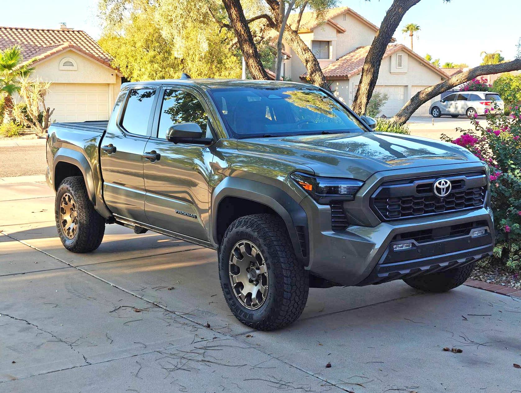 2025 Toyota 4runner Trailhunter wheels & tires specs / offset ++ Photos swapped on TRD Off-Road model IMG20240913071012