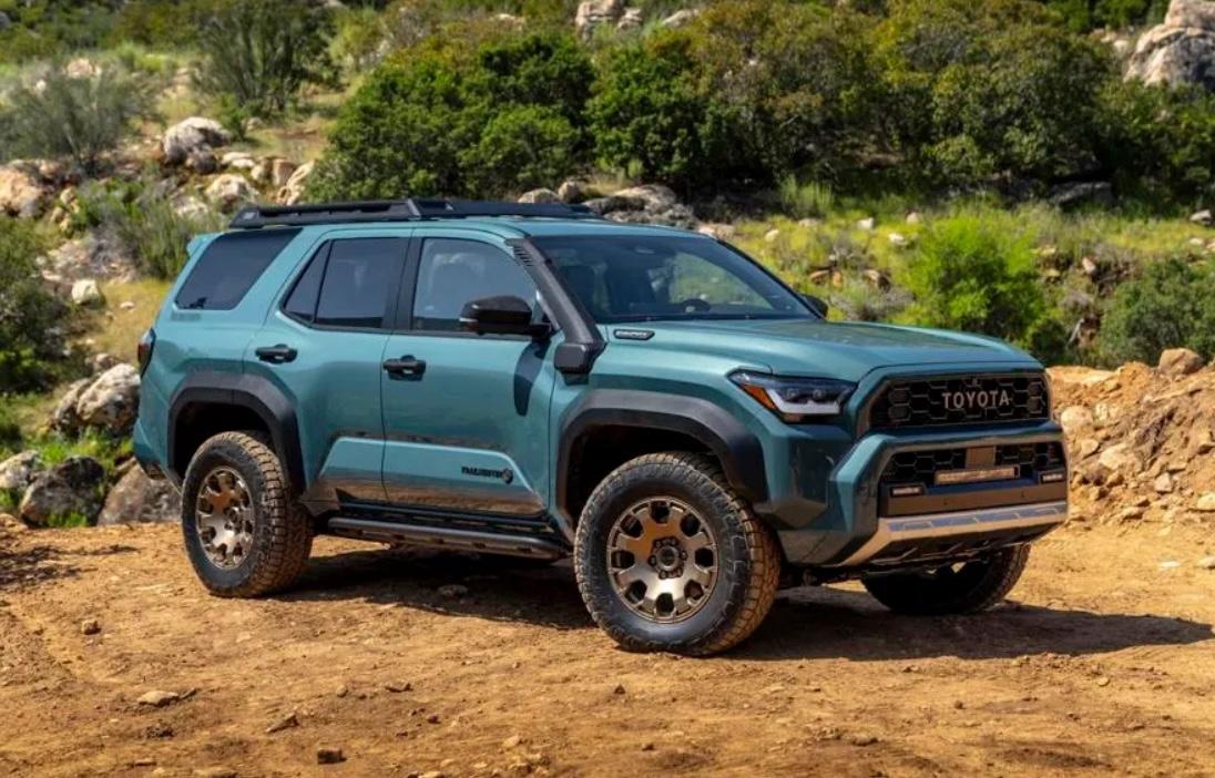 2025 Toyota 4runner 2025 4Runner Photos & Specs! 🔥 Trailhunter, TRD Pro, Off-Road, Limited Trims IMG_3835 (1)