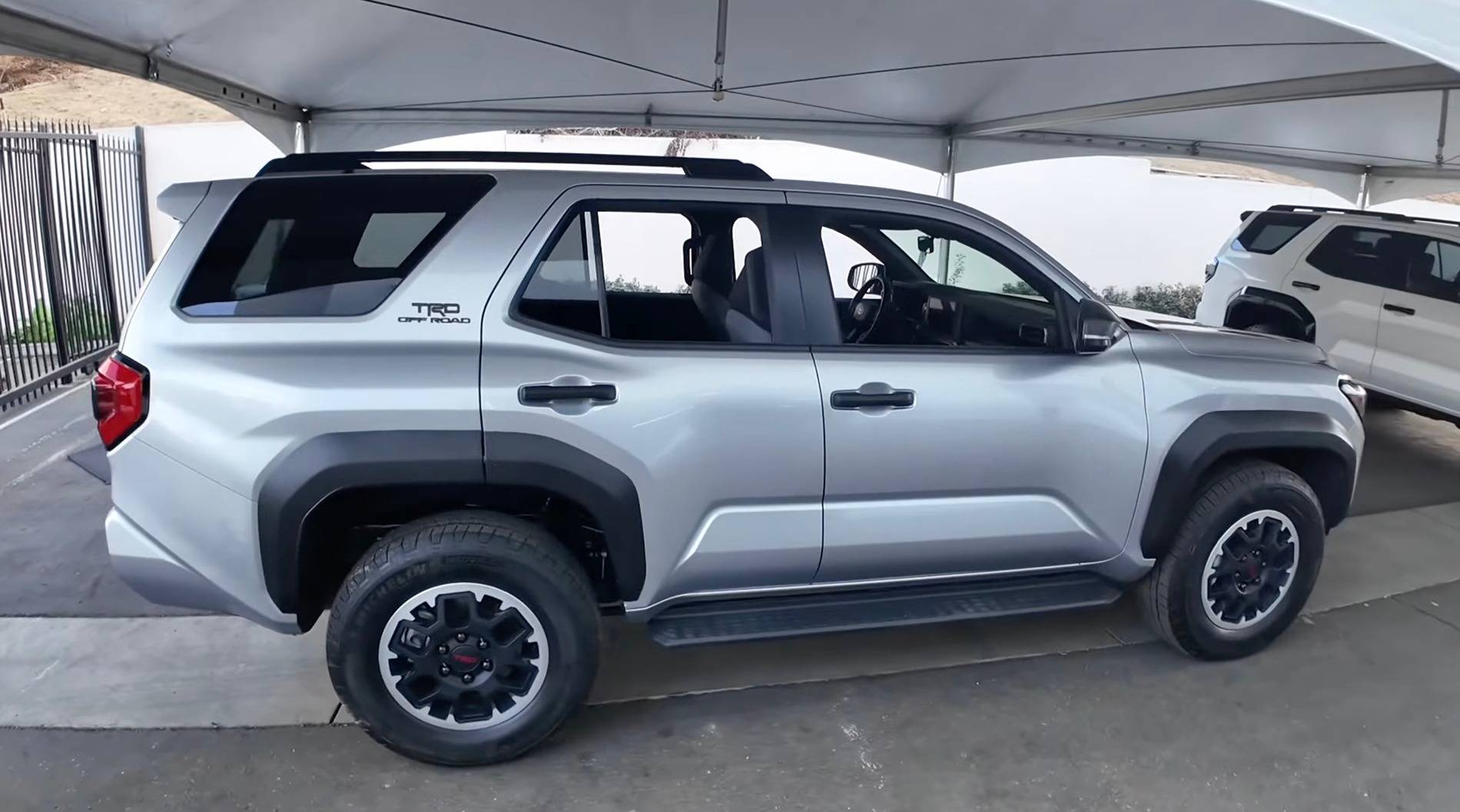 2025 Toyota 4runner CUTTING EDGE (Silver) 2025+ 4Runner 6th Gen Thread runner-trd-off-road-exterior-glacier-silver-10-