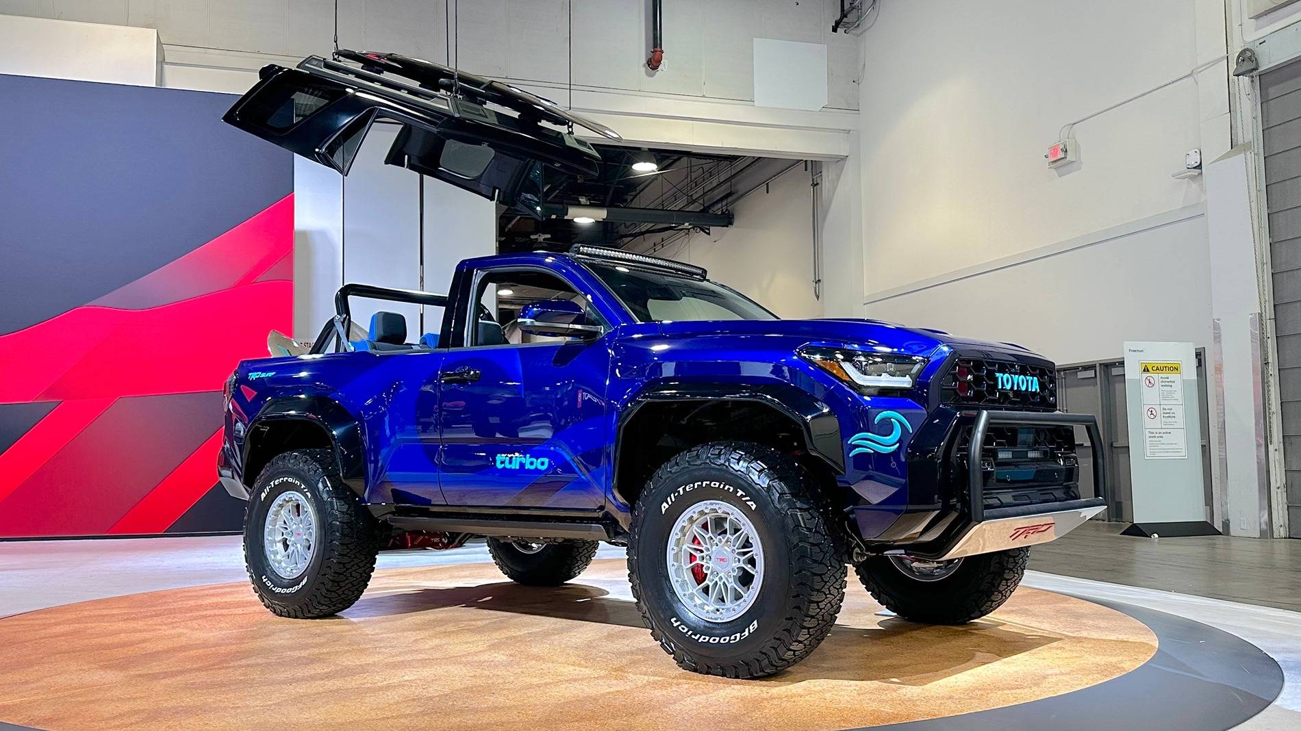 2025 Toyota 4runner SEMA: 2025 4Runner Surf Concept Convertible 2-Door (6th Gen) Photos sema 2025 4runner 6th gen surf concept 2-door convertible6