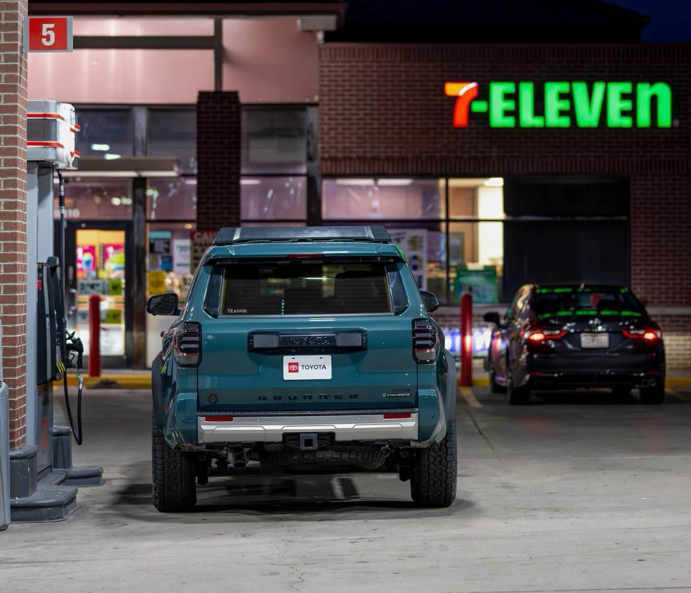 2025 Toyota 4runner Trailhunter 2025 4Runner 6th Gen spotted @ gas station (Everest color) trailhunter 4runner everest color - 2025 toyota 4runner 6th gen gas station 1