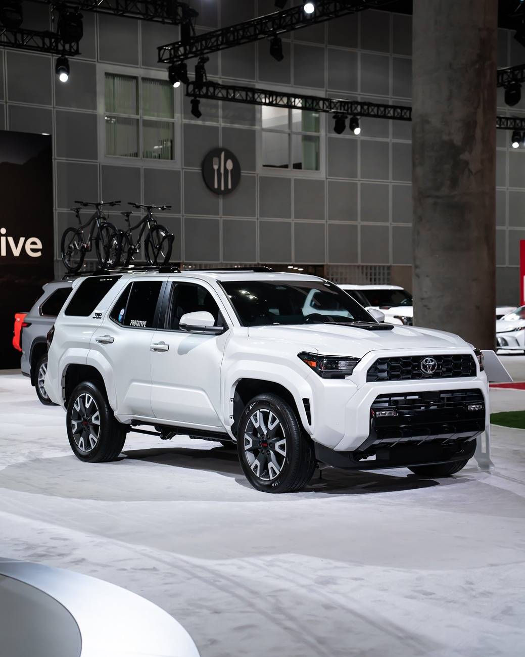 2025 Toyota 4runner TRD Sport Premium (Wind Chill Pearl / Black Interior) 2025 4Runner 6th Gen photos/video review @ LA Auto Show windchill pearl white trd sport 2025 4runner 6th gen 1